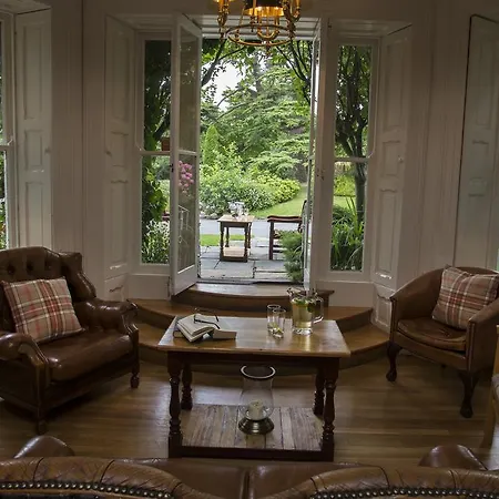Hotel Raheen House