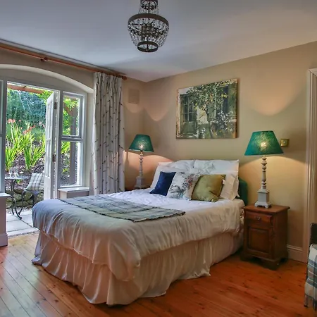 Raheen House Hotel 3*