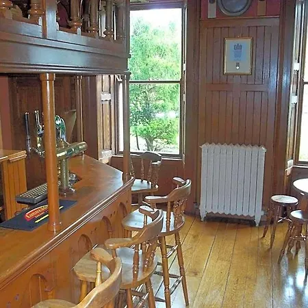 Hotel Raheen House