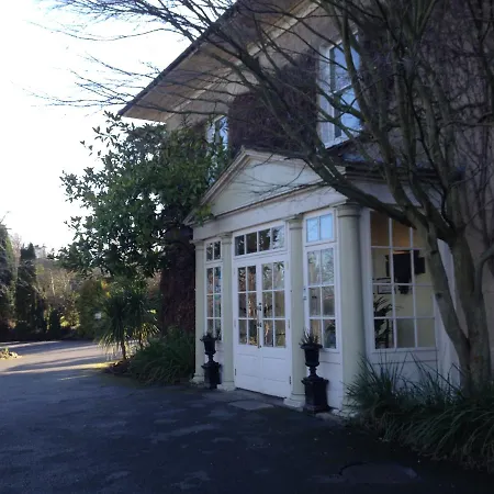 Hotel Raheen House 3*