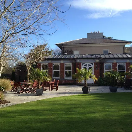 Hotel Raheen House
