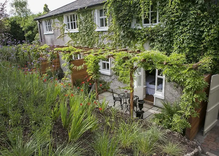 Hotel Raheen House 3*