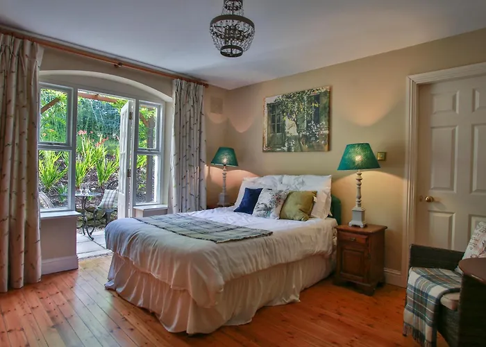 Raheen House Hotel 3*